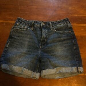 Old navy jean shorts.